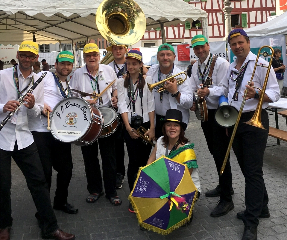 J. J. Brass Band:NEDĚLNÍ DIXIE: