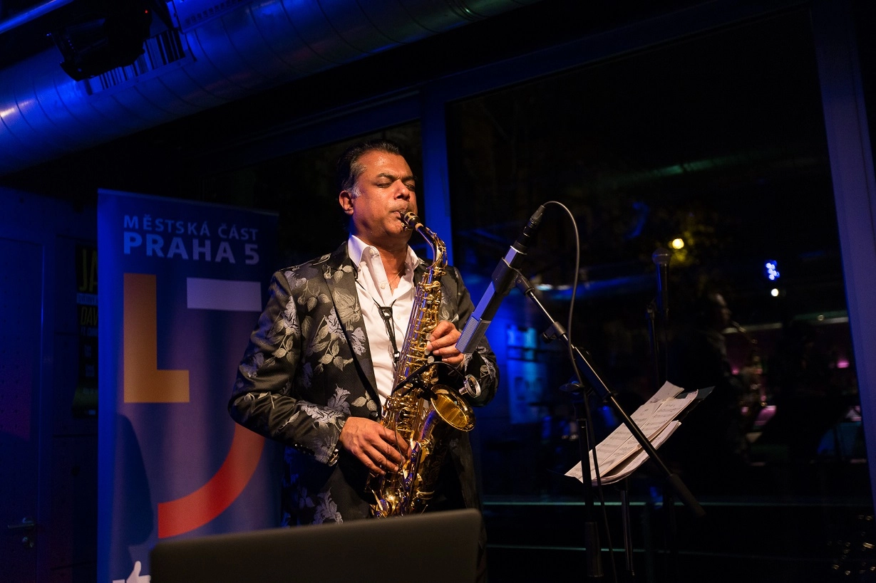 Foto & Video: Rudresh Mahanthappa & Indo-Pak Coalition